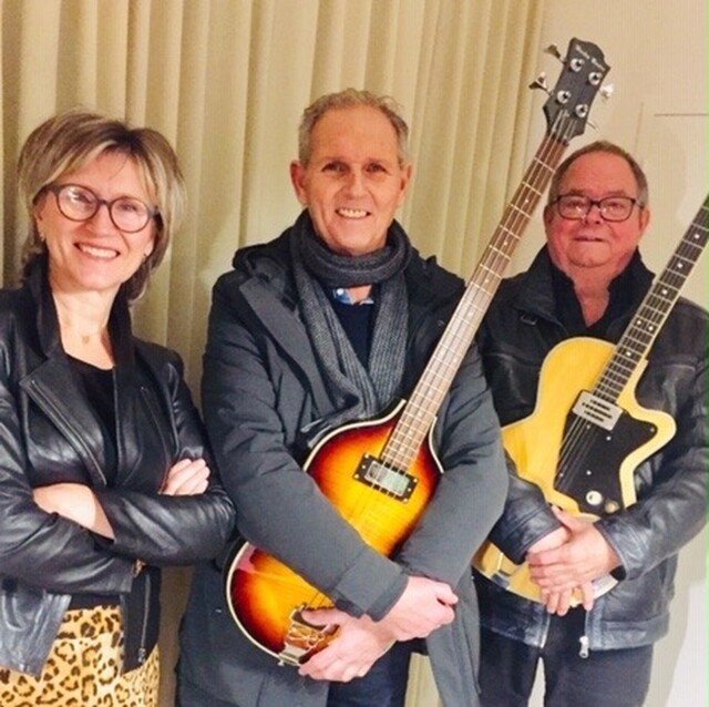 Rik Ooms, Ed Maes & Lea Van den Broeck - Een organisatie van culturele vereniging De Brug