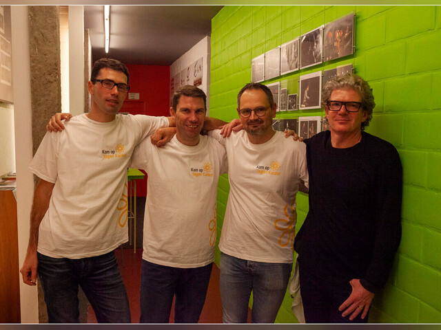 Van Peel & The Young Ones - T.v.v. 100km-run voor Kom op Tegen Kanker