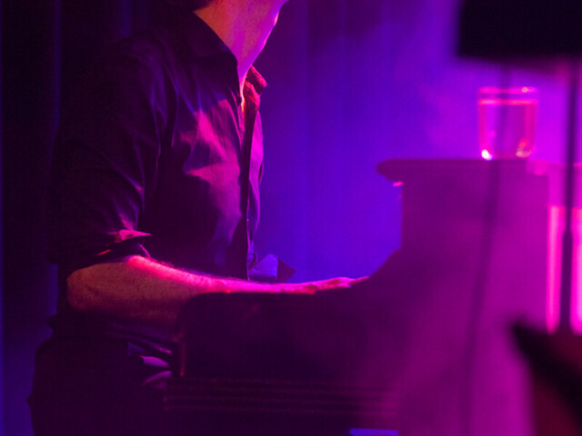 Dez Mona - Try-out 'Loose Ends'