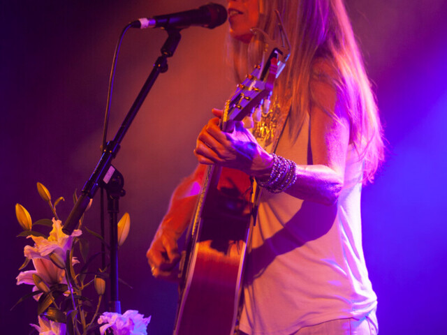 Heather Nova - The Pearl Acoustic Tour