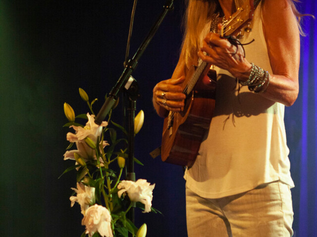 Heather Nova - The Pearl Acoustic Tour