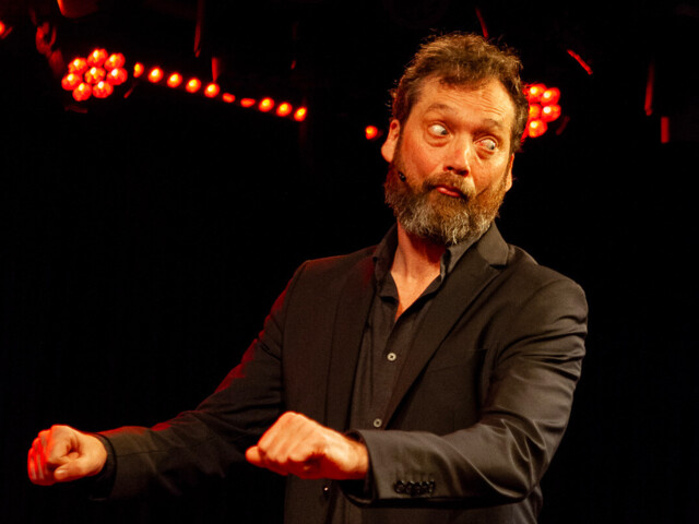 Thomas Smith - Try-out 'Angst te koop, weg wegens nieuwe hobby'