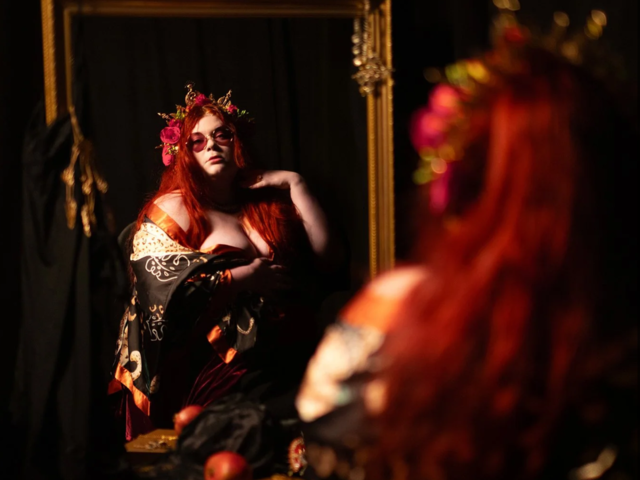 Alice Armstrong - Bisnummer in de Singer