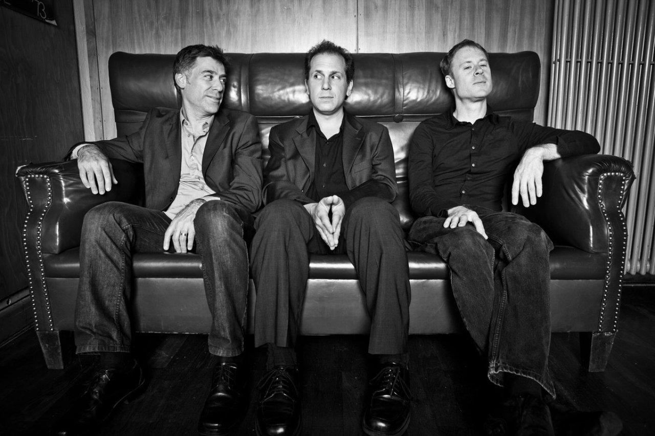 Foto 1 van 1, best organ trio of the decade (NY Times)